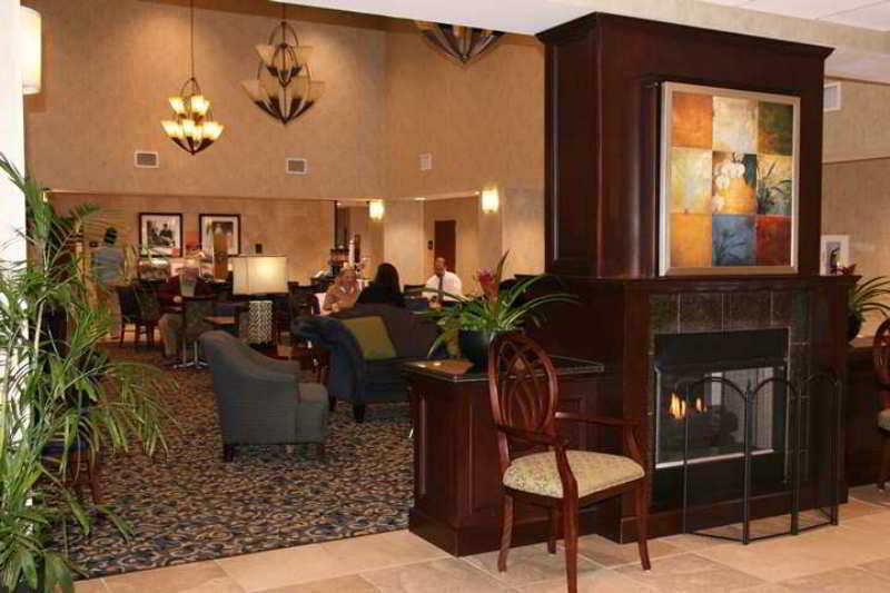 Hampton Inn & Suites Savannah - I-95 South - Gateway Georgetown Interior photo